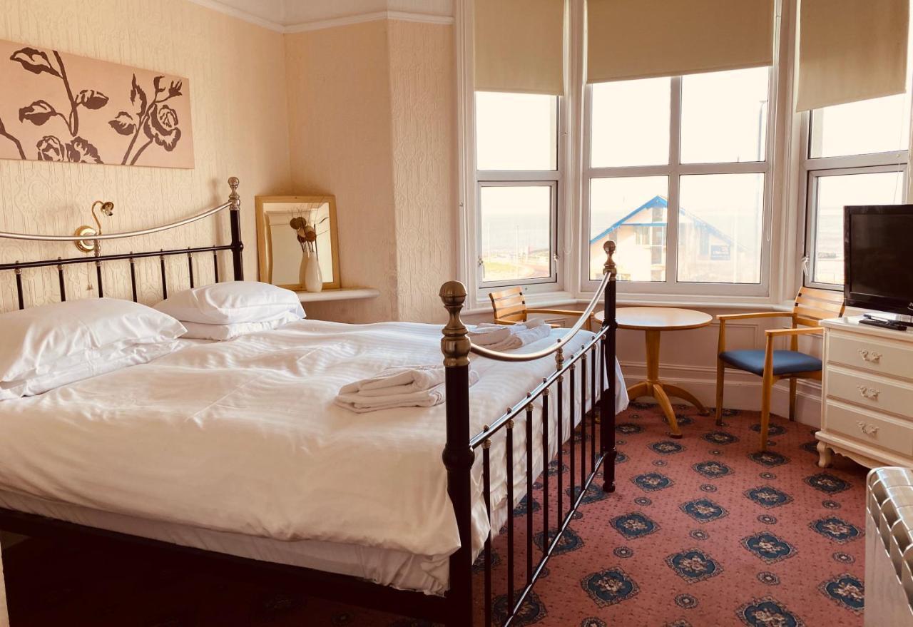 The Morecambe Bay Hotel ภายนอก รูปภาพ